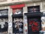 La librairie-bibliothèque "La Plume noire" en décembre 2017, le local de la CGA devenu UCL, sur les Pentes de la Croix-Rousse (Lyon 1er). Ce local est régulièrement la cible de l'extrême droite ©LB/Rue89Lyon
