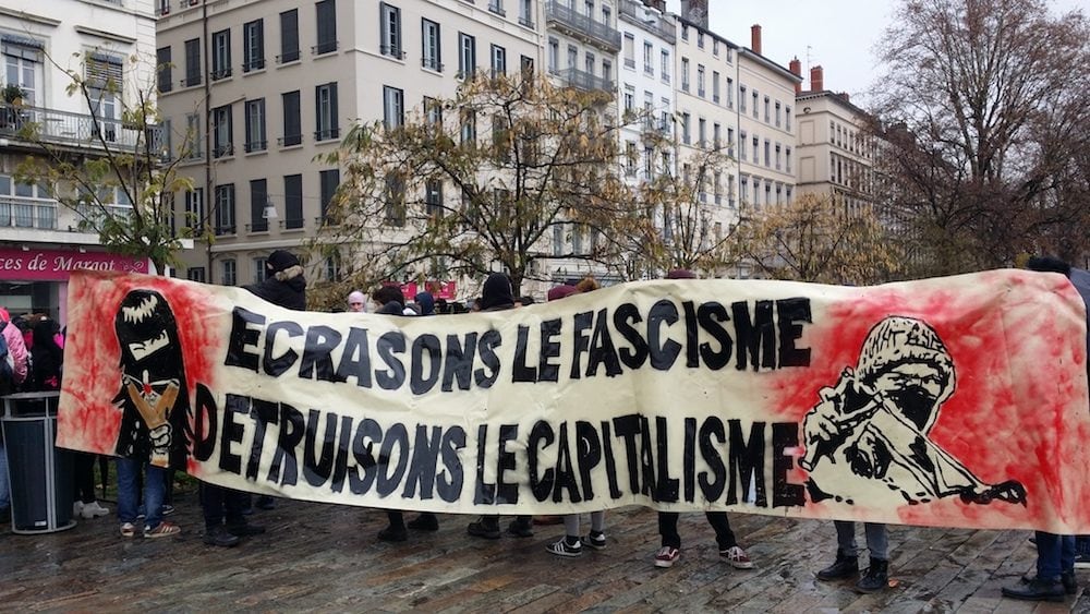 The banner displayed by the antifas of La Gale, during a rally on Sunday, December 17, 2017. ©LB/Rue89Lyon