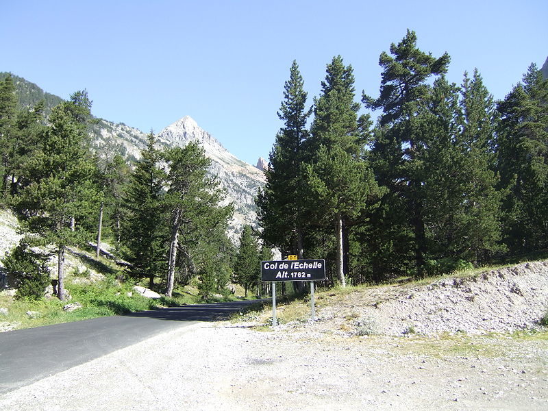 Vue du sommet du Col de l'Échelle. DR