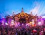 La scène principale du festival Tomorroland à Boom en Belgique en 2017. Photo By Tomorrowland [Public domain] via Wikimedia Commons