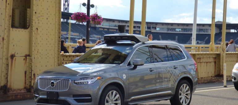 Voiture autonome et intelligence artificielle de nouveau en procès à Lyon
