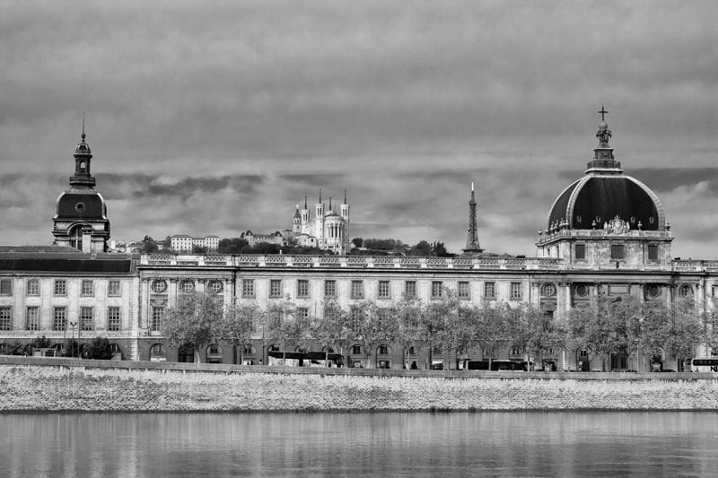 Le Grand Hôtel-Dieu à Lyon. Photo CC par Laury Rouzé via Flickr