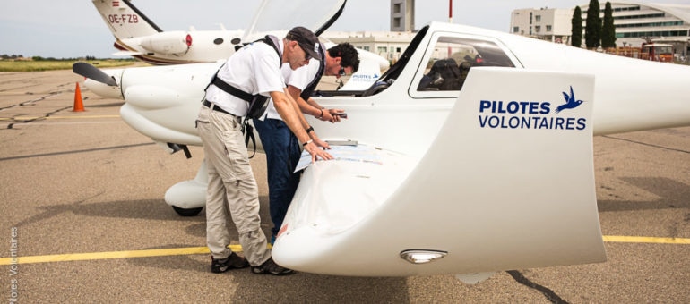 Un pilote d’avion à la rescousse des migrants : rencontre après une première mission