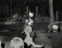 L'attaque par des étudiants d'extrême droite de la fac de lettres occupée le 4 juin 68. Crédit : Archives départementales du Rhône - extrait de Mai 68 à Lyon une décennie, ed Lieux Dits