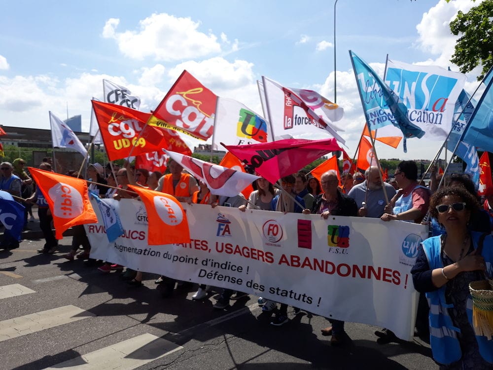 Banderole de tête de la manifestation de la fonction publique le 22 mai à Lyon ©LB/Rue89Lyon