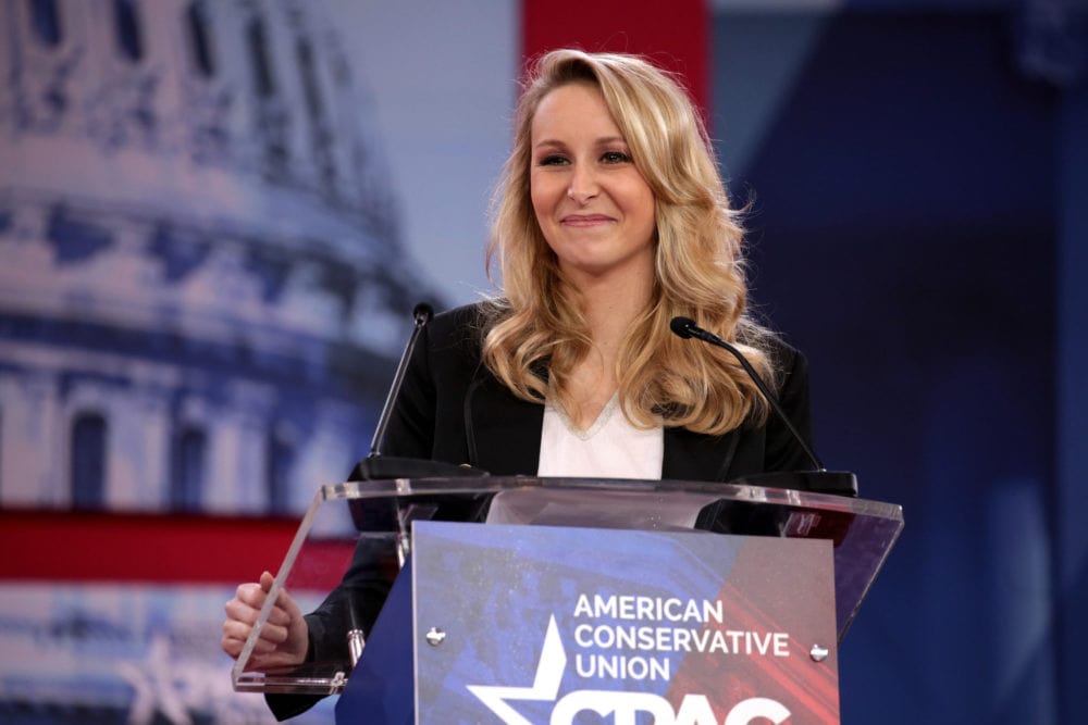 Marion Maréchal-Le Pen au Conservative Political Action Conference (CPAC) in National Harbor, Maryland en 2018. Photo CC par Gage Skidmore via Flickr