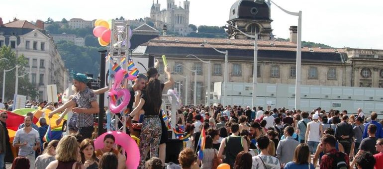 Une question d’image : la préfecture autorise enfin la Marche des fiertés dans le Vieux Lyon, fief revendiqué par l’extrême droite