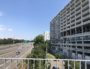La barre HLM de l'UC1 le long du périphérique lyonnais à Bron. ©CS/Rue89Lyon