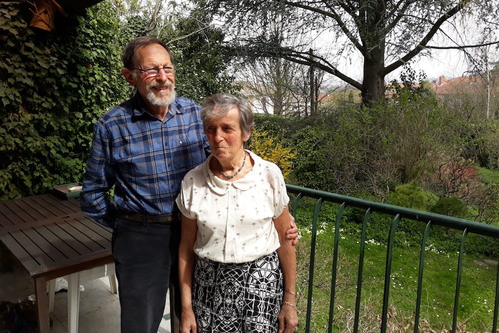 Edith et Jean Metzger héberge, dans leur maison de Pierre-Bénite, de jeunes migrants depuis août 2017. ©LB/Rue89Lyon