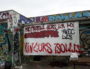 Une banderole devant le collège squatté Maurice Scève à la Croix-Rousse ©LB/Rue89Lyon