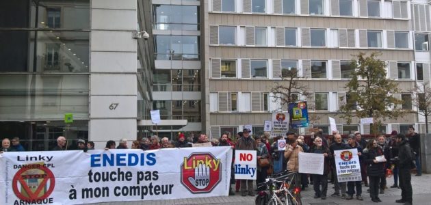 Linky : à Lyon, des usagers réclament « un droit au refus »