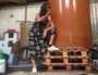 Lolita Sène, blogueuse devenue vigneronne. Elle sera présente au salon "Sous les pavés la vigne" édition 5, à Lyon. DR