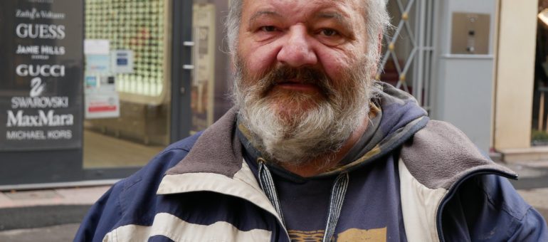La Fête des Lumières de Patrick, sans-abri à Lyon