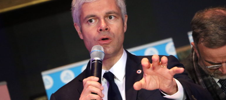 Subventions : Laurent Wauquiez tente le bras de fer avec le monde culturel