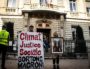 Les militants d'ANV-COP21 sortant de la mairie du 2e arrondissement de Lyon avec le portrait du Président de la République, jeudi 21 février 2019