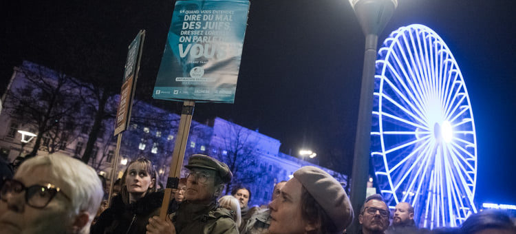 « Appel à l’union contre l’antisémitisme » : un très large rassemblement à Lyon