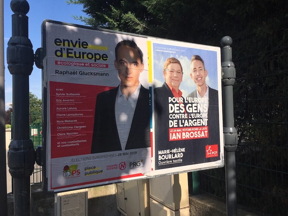 Panneau d'affichage de deux candidats à l'élection européenne - mai 2019. ©DD/Rue89Lyon