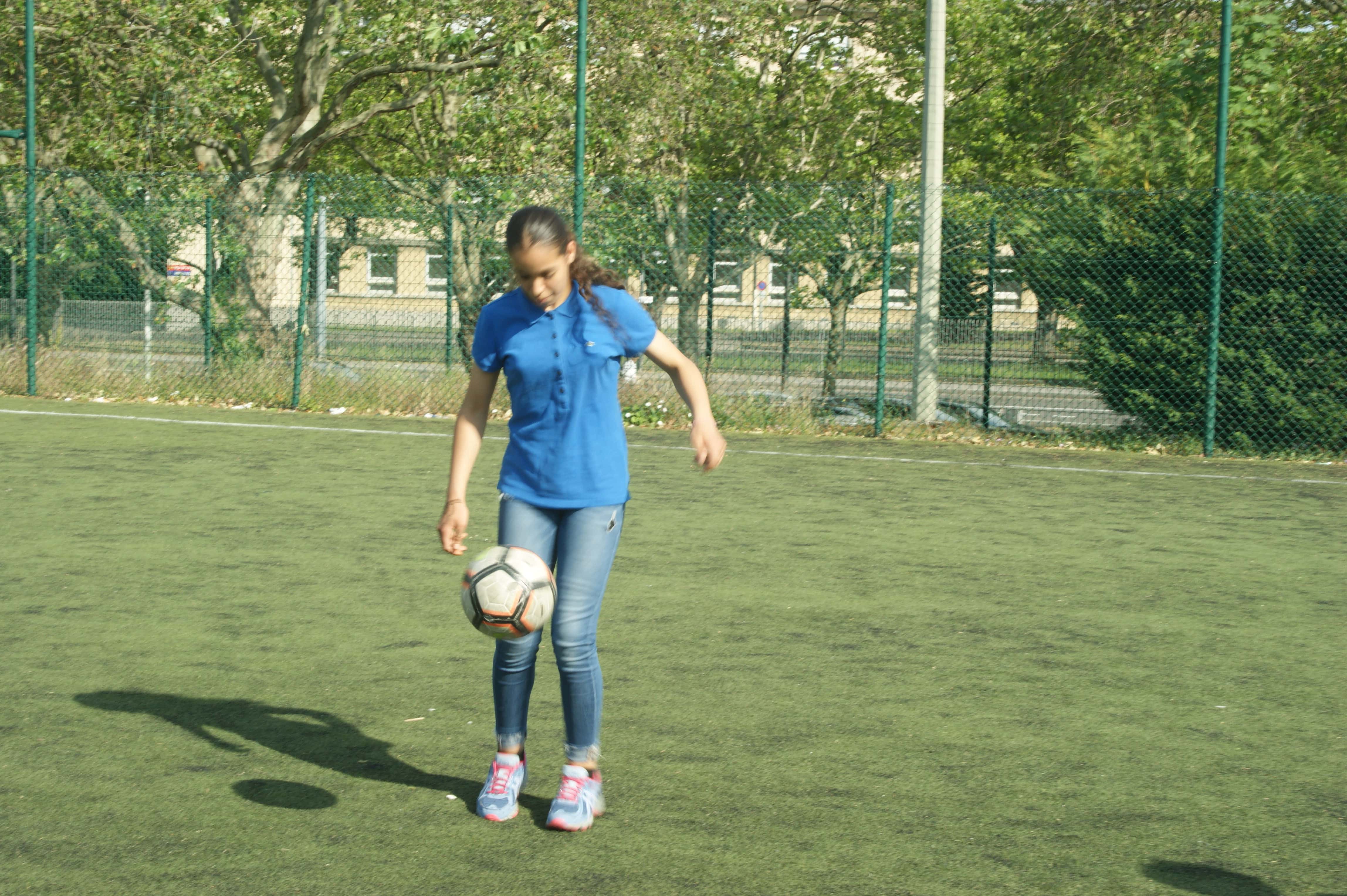 Maysa joue au club de foot Lyon La Duchère AS. ©Cheyenne Tyrakowski/LBB