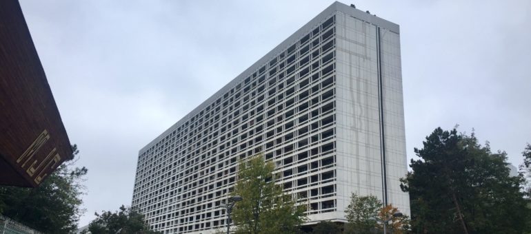 À la Duchère, l’immeuble des Érables : entre fracture et entraide
