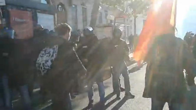 Arthur, victimes de violences policières à Lyon le 10 décembre 2019. Capture d'écran d'une vidéo amateure. ©Rue89Lyon