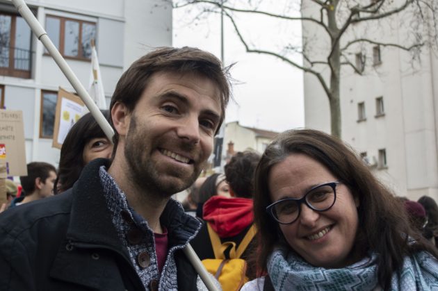  Fabrice et Annick, chercheurs exceptionnellement mobilisés contre la réforme des retraites. ©ED/Rue89Lyon