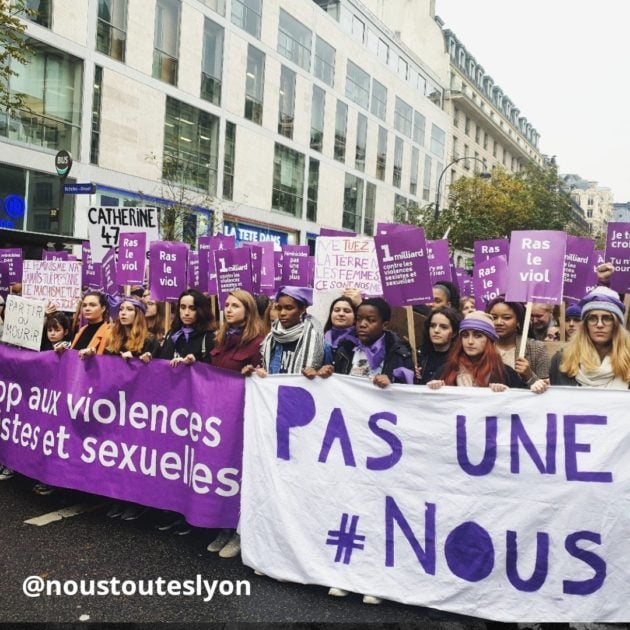 Manifestation à Lyon le 23 novembre contre les violences faites aux femmes. @Nous Toutes Lyon.