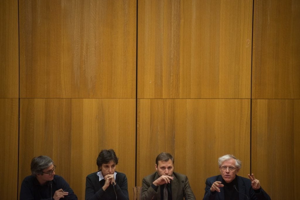 De gauche à droite : l'animateur Raphaël Bourgois, Agathe Cagé, Alexandre Devecchio et Pascal Ory - ©Bertrand Gaudillère / Item