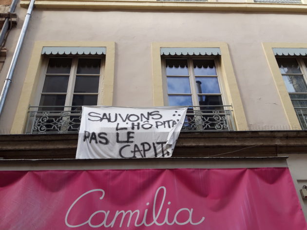 "Sauvons l'hôpital, pas le capital"