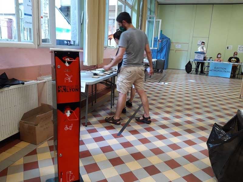 Un bureau de vote dans le 7è arrondissement de Lyon. ©LB/Rue89Lyon