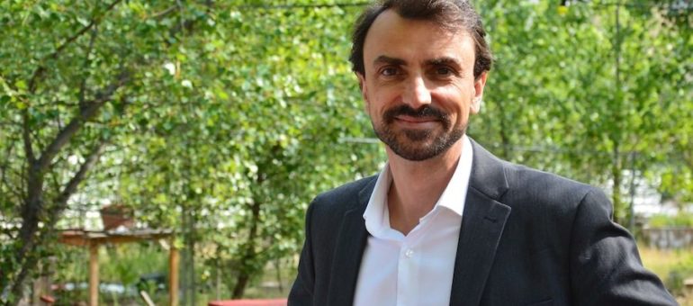 Concilier social et écologie, le chemin de croix de Grégory Doucet à Lyon