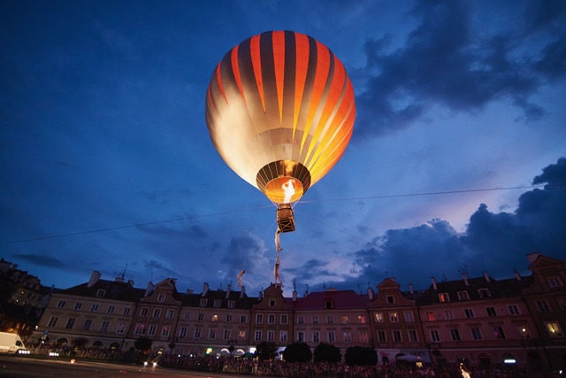 Spectacle de la montgolfière dans le ciel de Villeurbanne