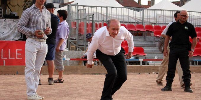 « Quand Gérard Collomb nous a mis 13-8 et 13-2 à la Boule Lyonnaise »