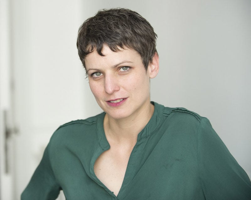 Sophie Divry, écrivaine vivant à Lyon et autrice de "Cinq mains coupées" © J. Panconi (pour les Editions du Seuil).