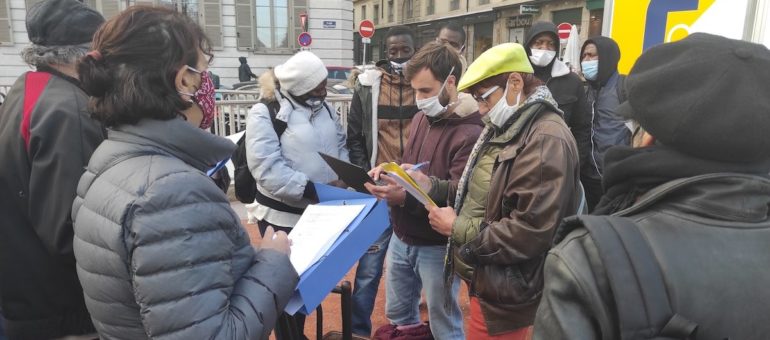Jeunes étrangers à Lyon : la Métropole écolo sous le feu des critiques jusque dans sa majorité