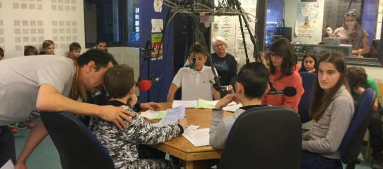 “Ma vie de collégien” : quand les élèves d’une classe ULIS passent derrière le micro