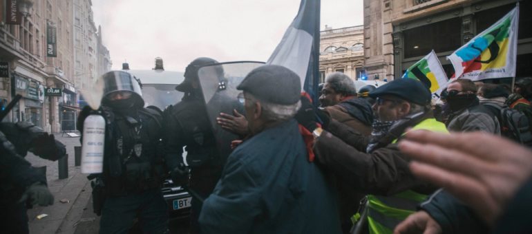 Liberté de la presse : « Cachez ces violences policières que je ne saurais voir »