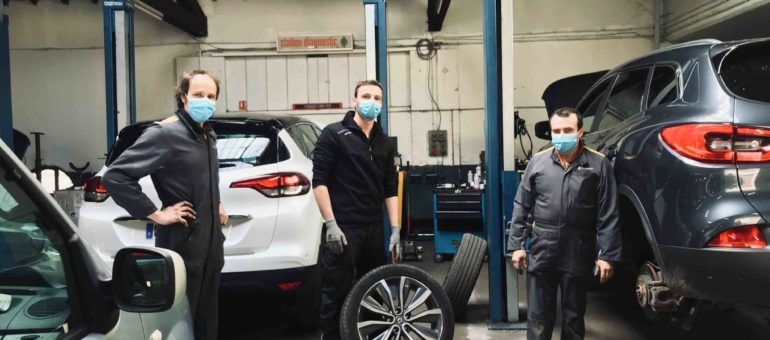[Photos] Saint-Étienne au travail pendant « un confinement qui n’en est pas vraiment un »