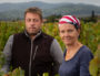 Florence Subrin, et son cousin Geoffroy. Deux vignerons du Crêt de Bine, Sarcey ©Matthieu Perret