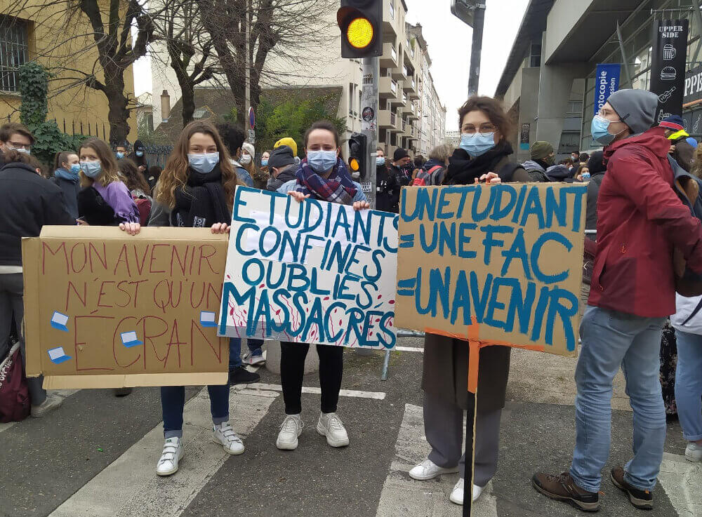 A Lyon, un millier d’étudiants manifestent pour des « conditions de vie décentes »