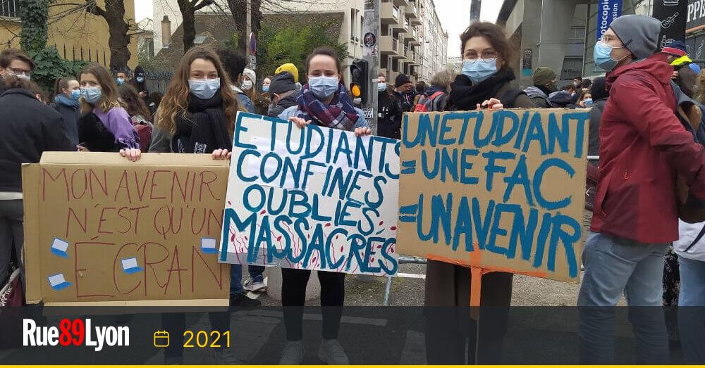 A lyon, les étudiants manifestent pour des 