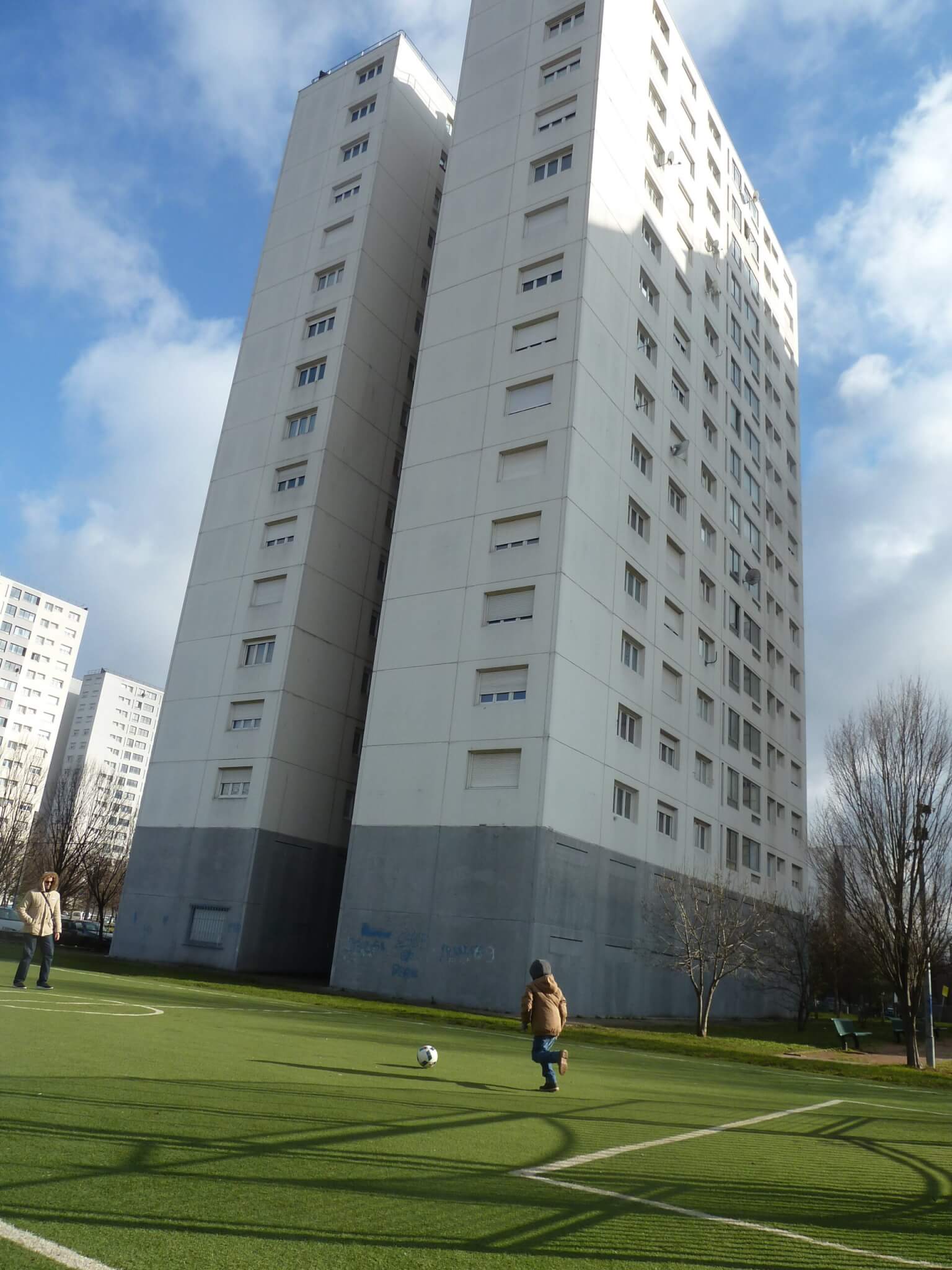 Mixité sociale aux Minguettes : le quartier change, mais pas la population