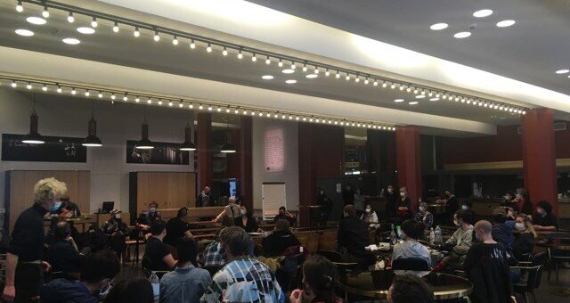 Culture : occupation du Théâtre National Populaire (TNP) à Villeurbanne
