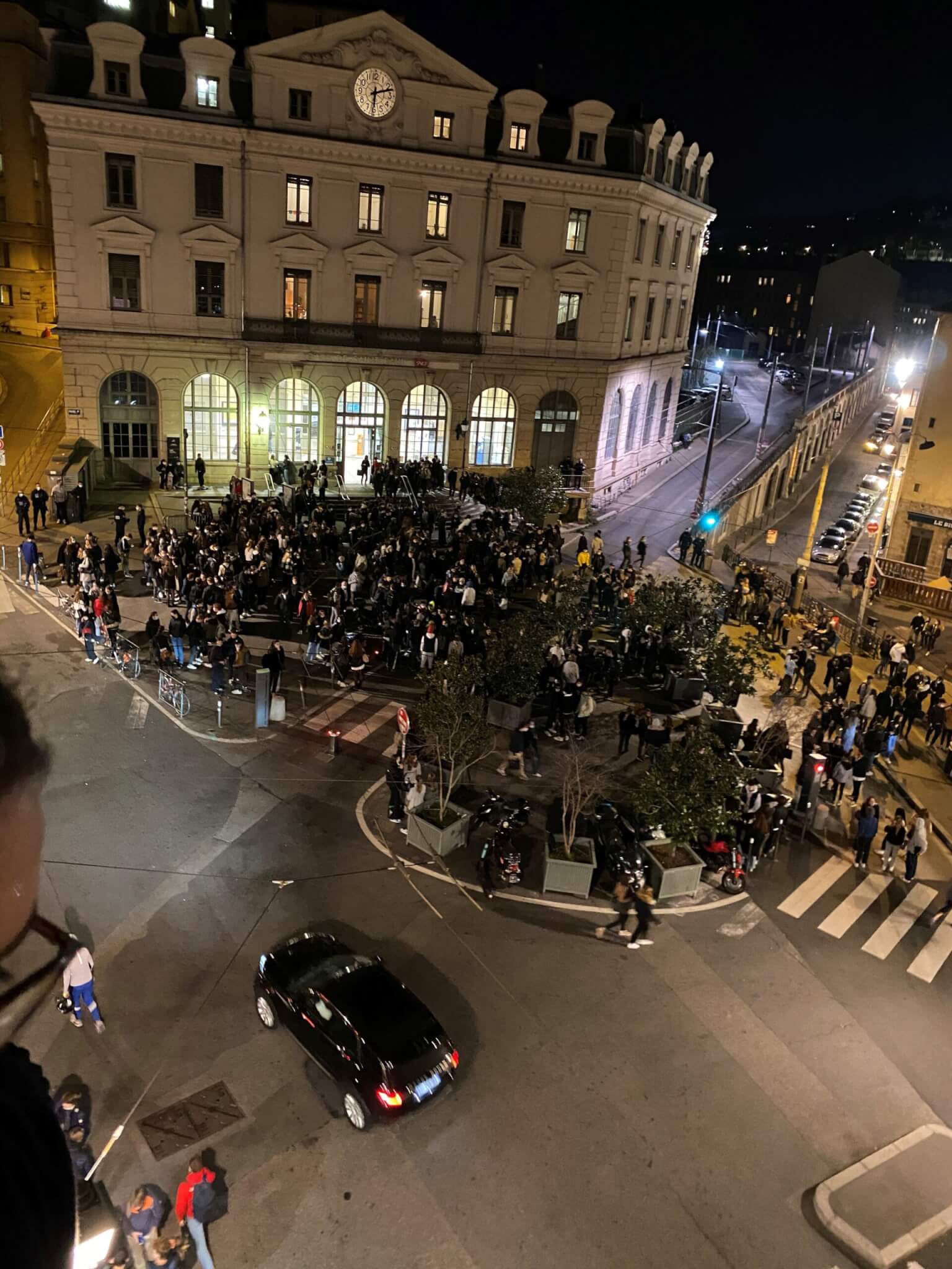 bagarres géantes lycéens Lyon