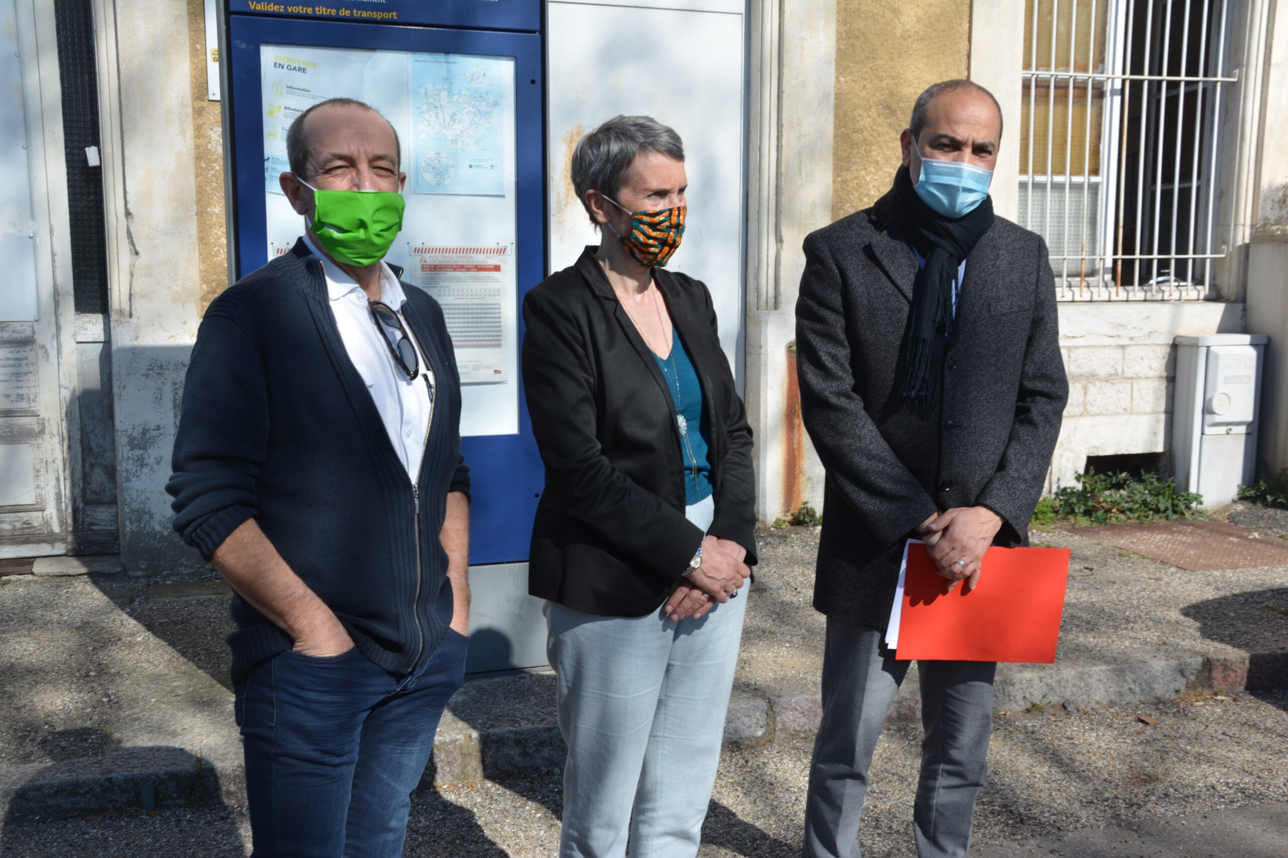 Fabienne Grébert, Jean-Charles Kohlhaas et le maire de Givors boudjellaba