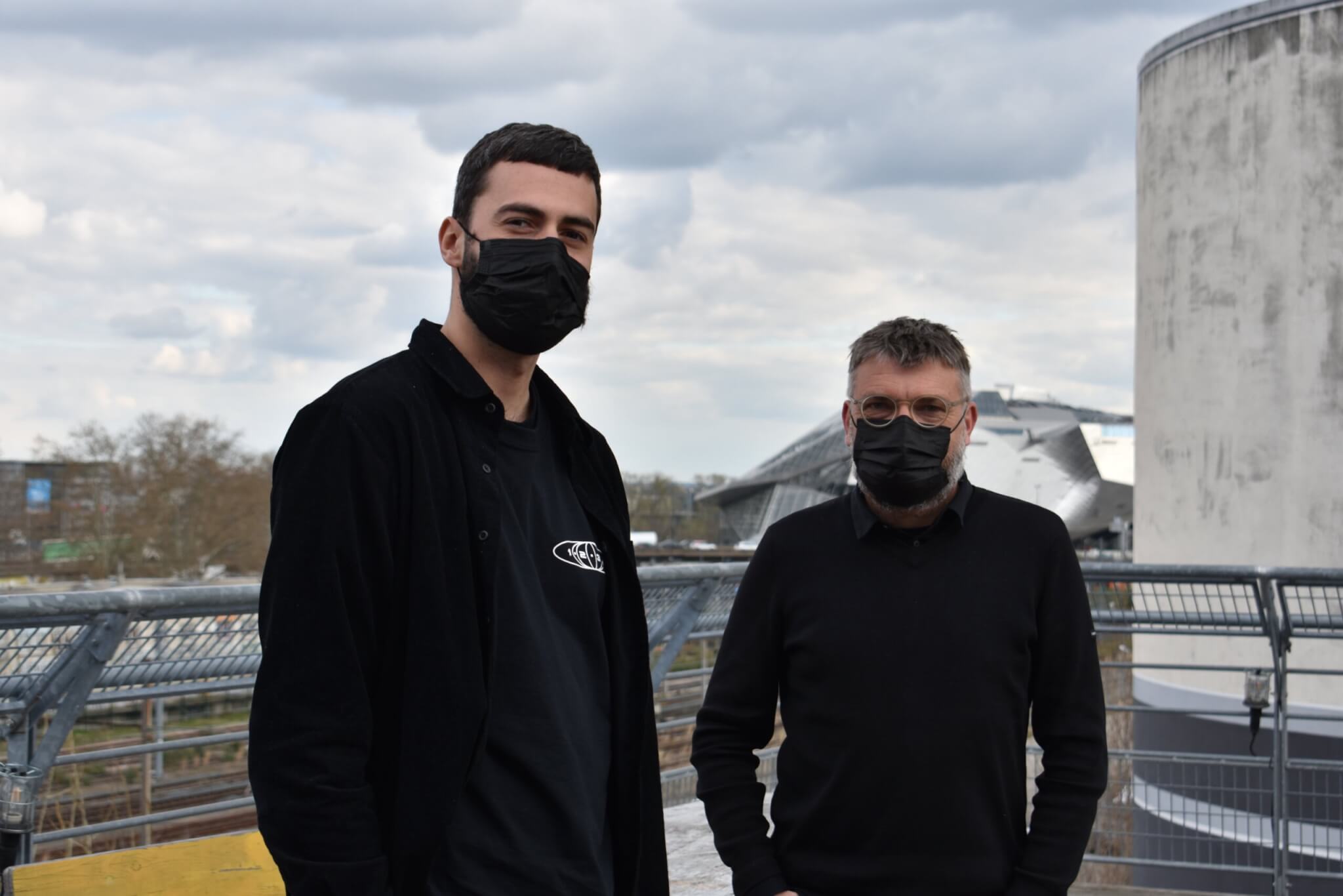 Pierre Zeimet à gauche, Cédric Dujardin à droite, sur le rooftop du Sucre. ©LS/Rue89Lyon