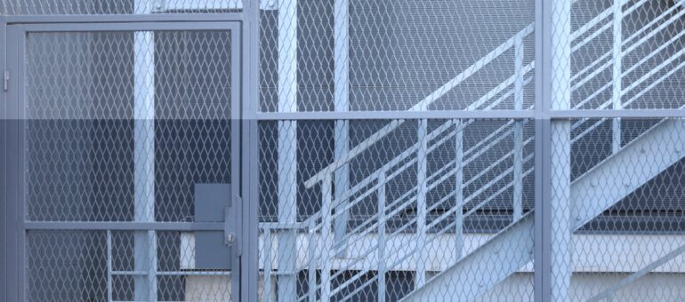 La récidive : « Des femmes reviennent en prison pour avoir volé des protections hygiéniques »