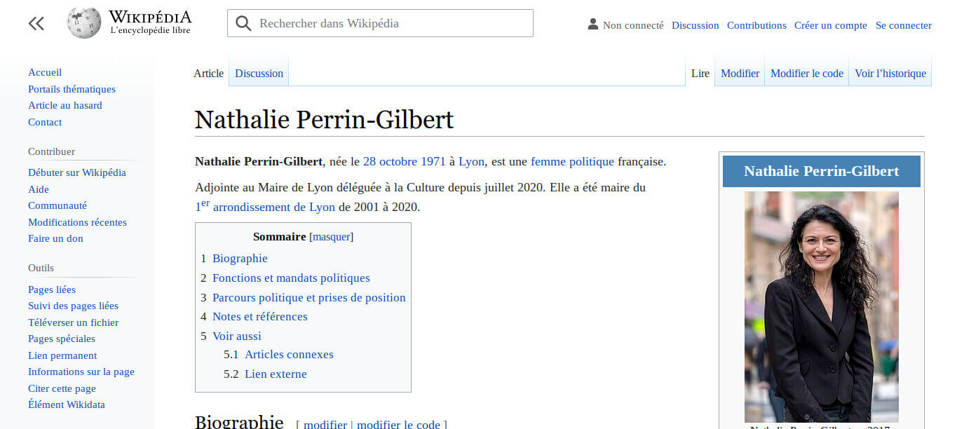 La page wikipédia de Nathalie Perrin-Gilbert, adjointe au maire et déléguée à la culture.