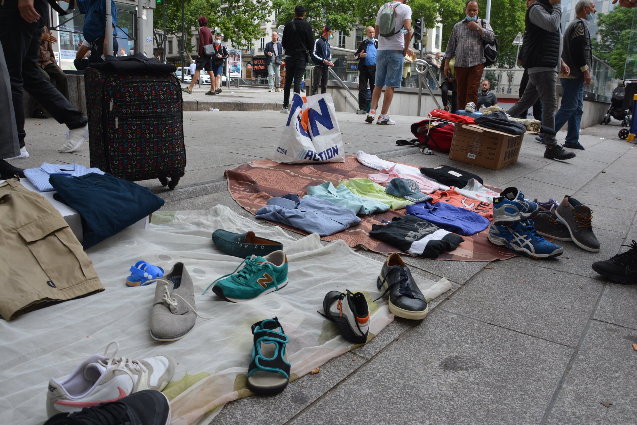 Marché sauvette Guillotière Lyon 7e