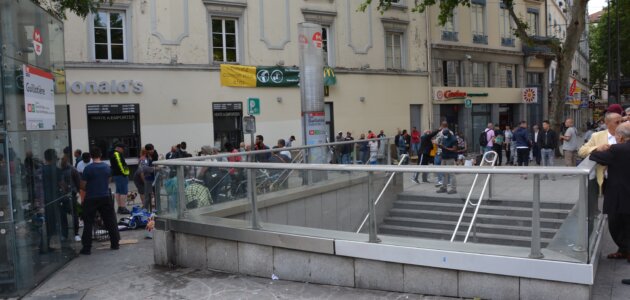 Pour la Ville de Lyon, c’est à « Ligne 37 » d’apaiser la Guillotière