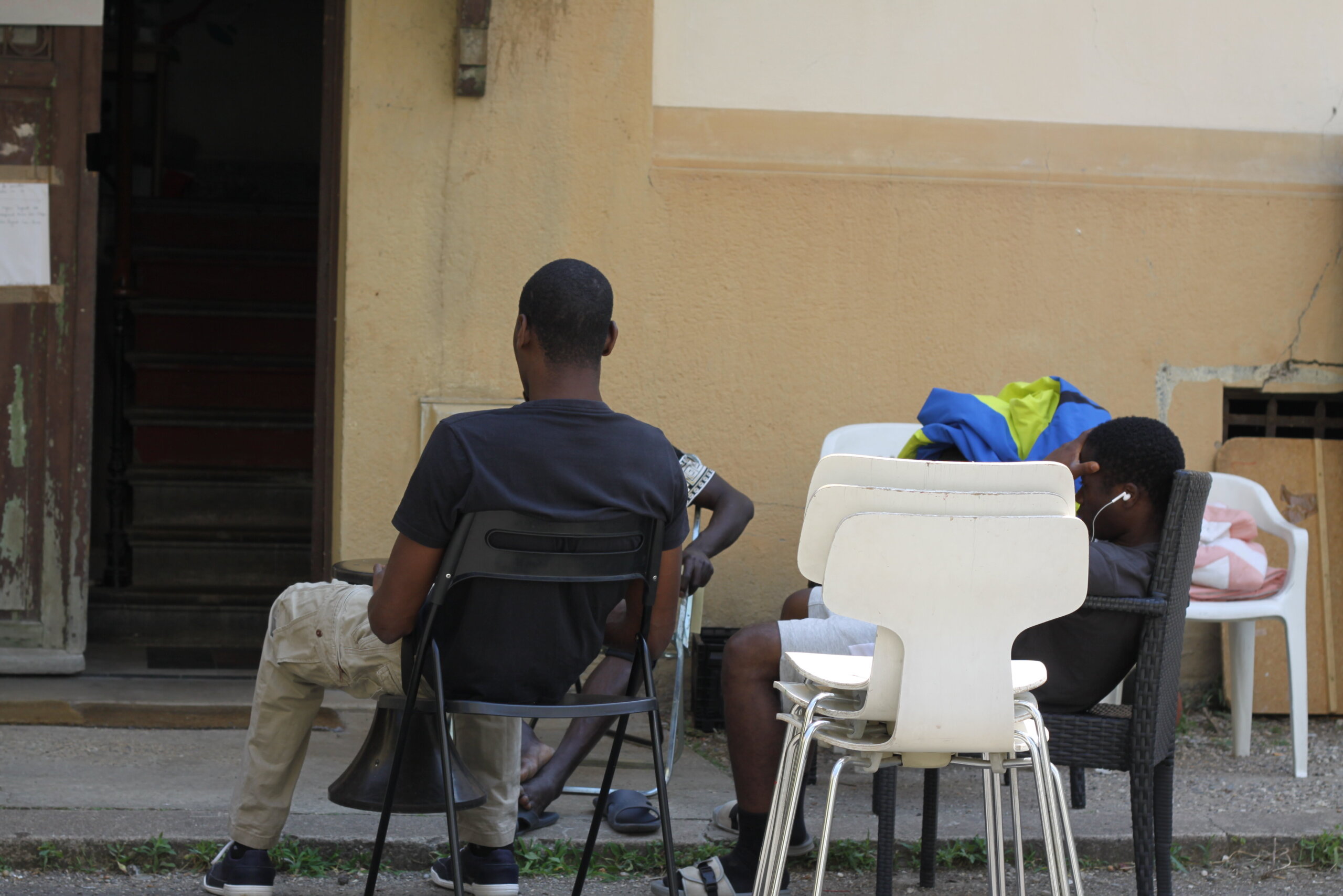 squats jeunes migrants Lyon Croix-Rousse